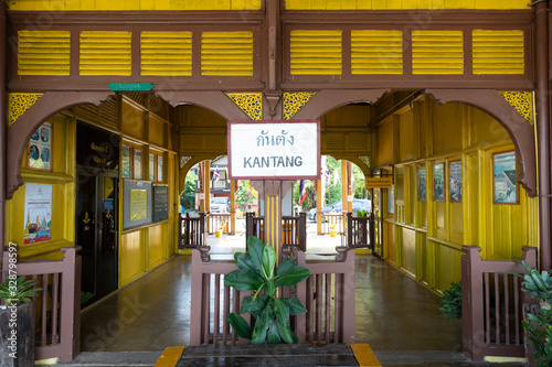 タイ国鉄南本線終点カンタン駅 photo