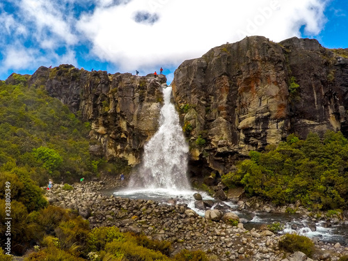 Taranaki waterfall at Taranaki Falls walking hiking Trail in summer sunny day. Tongariro National Park  North Island  New Zealand