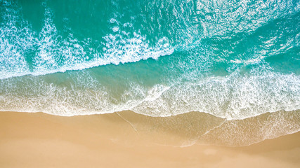 Sierkussen Luchtfoto strand Wit zandstrand met turkoois zeewater  © kanpisut