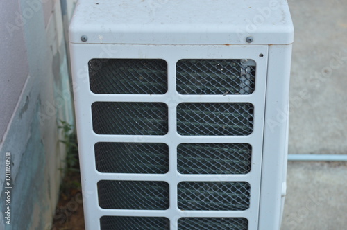 Pattern of the partition panel for air conditioning ventilation fans