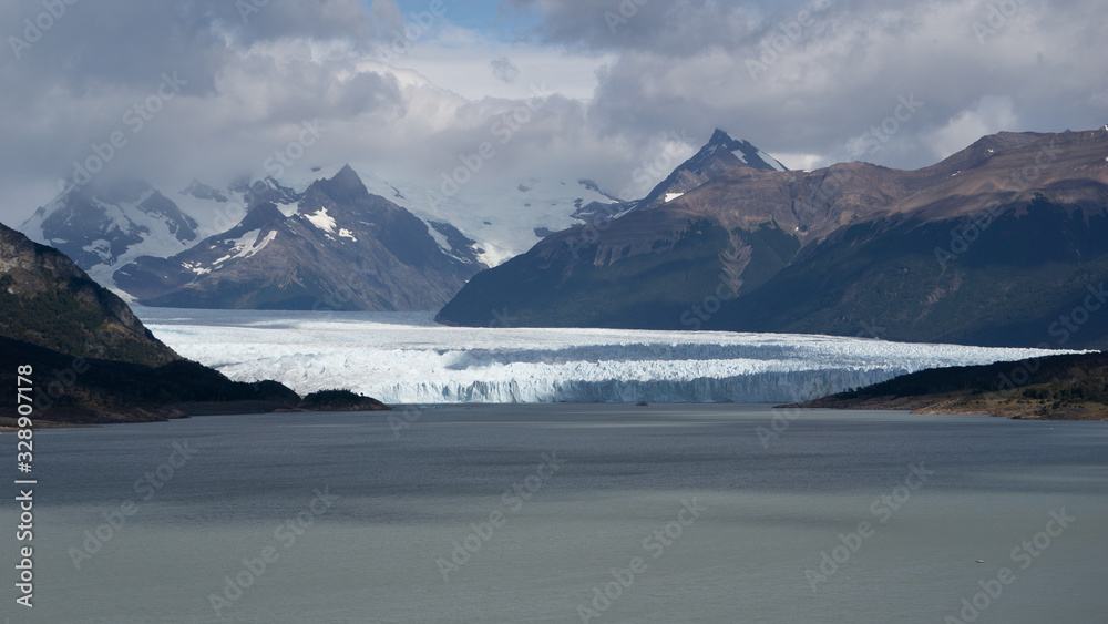 perito moreno glacier national park Argentina