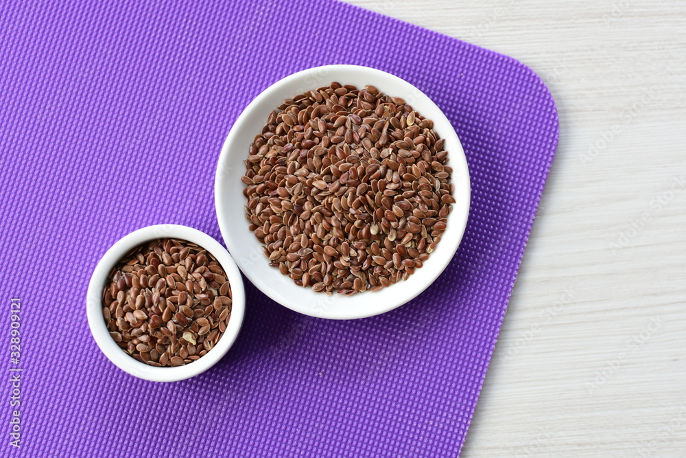 linum usitatissimum, lino, natural, organic, health, nutrition, grain, linseed, ingredient, raw, healthy, flaxseed, seed, flax, food linum usitatissimum, lino, natural, organic, health, nutrition, grain, linseed, ingredient, raw, healthy, flaxseed, seed, flax, food