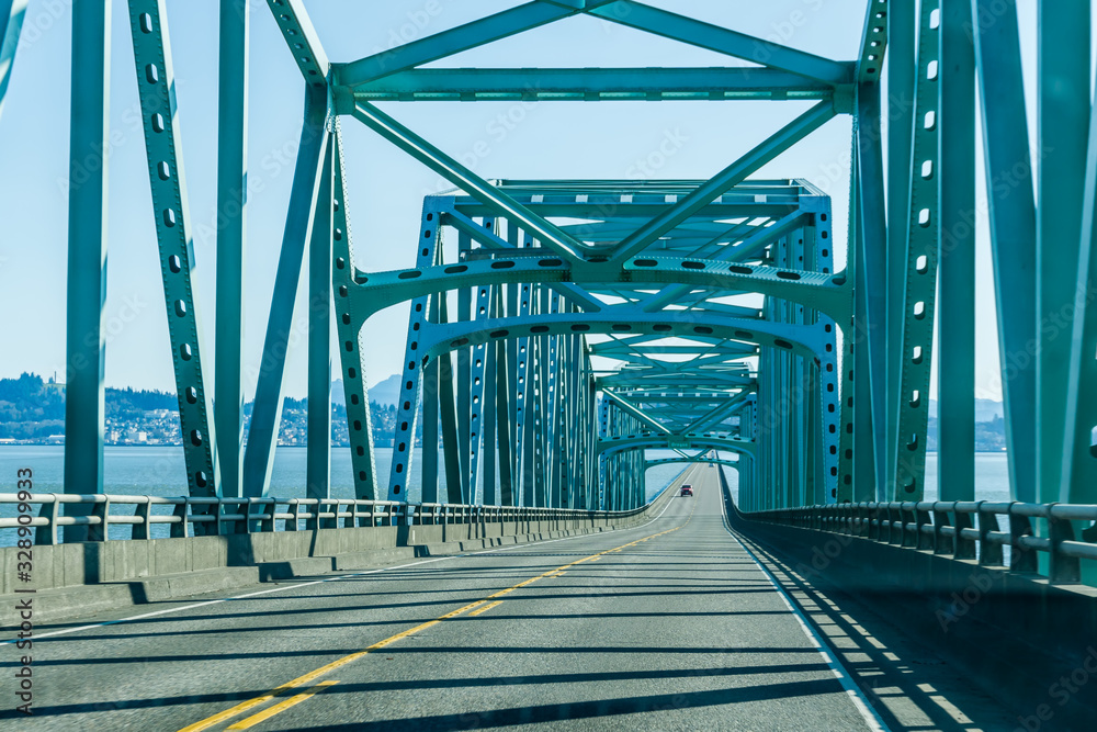 Obraz premium Northwest Bridge Scene 7