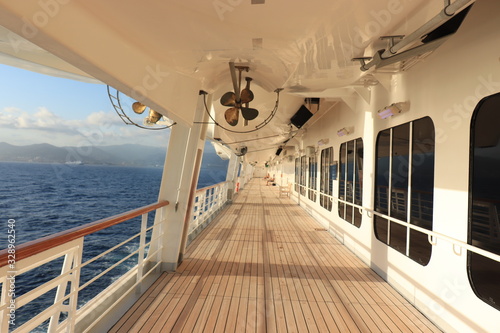 Cruise ship deck © Studio Porto Sabbia