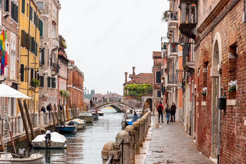Tourists walking at Rio de la Fornace, Venice/Italy