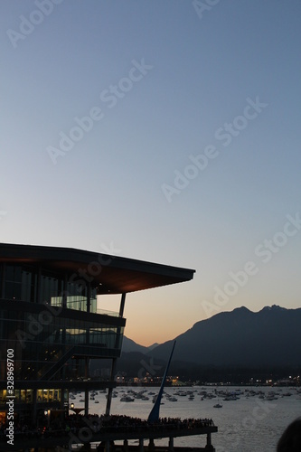 sunset at coal harbour vancouver