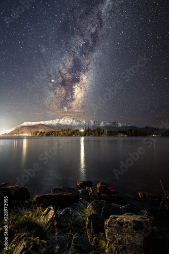 milky way above queenstown