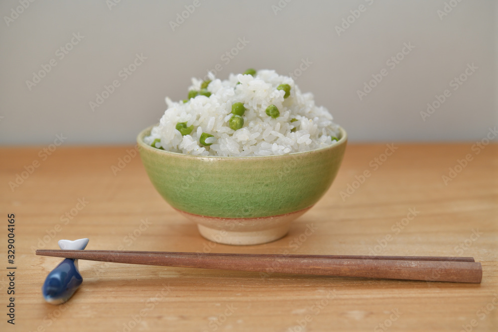 えんどう豆とお米の炊き込みご飯 えんどう豆とお米の炊き込みご飯