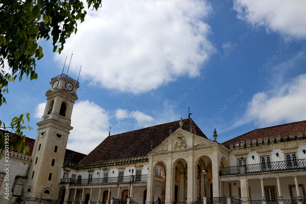 Fototapeta premium velha univercidade de Coimbra Portugal