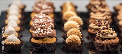 Muffin e dolci assortiti