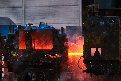 Hot square steel bloom on the roll-table