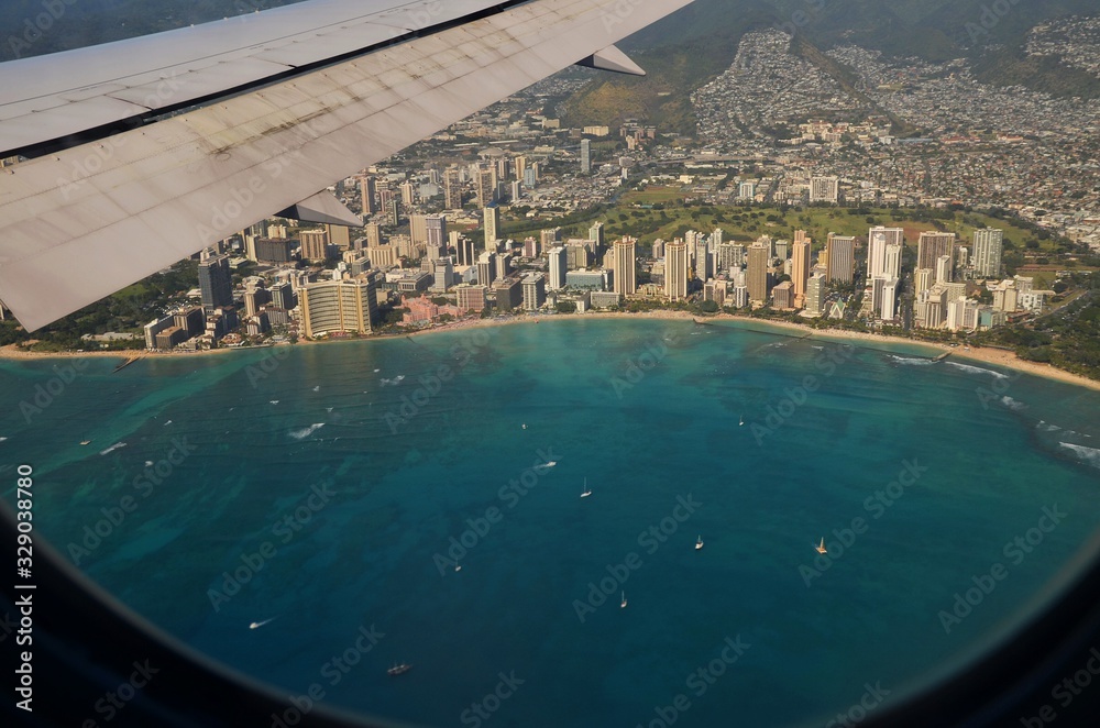 Fototapeta premium Aerial view on Waikiki from the plane