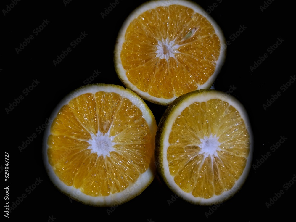 slices of orange