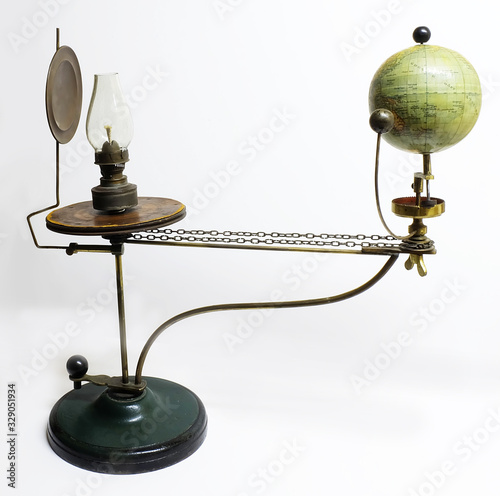 Planetarium Orrery Lunarium Tellurion 1890 Carl Weitzmann de Frederiksborg (Denmark) photo