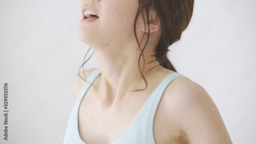 女性 女性
