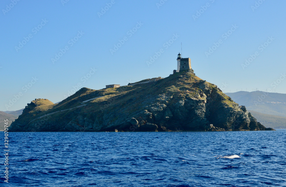 isola isola