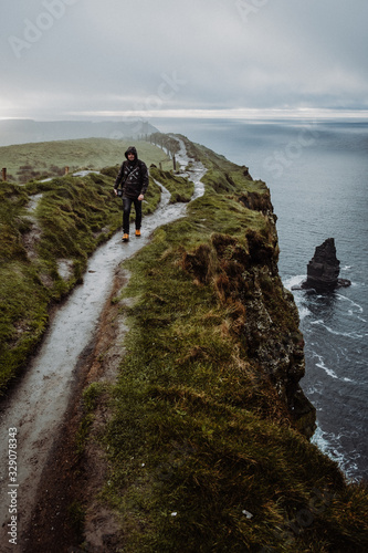 Irland - Cliffs of Moher © Sio Motion