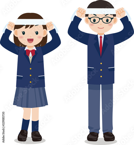 ハチマキを巻く学生　全身