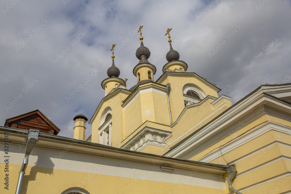 Φωτογραφία Exterior of the Church of the Intercession of the Holy Virgin in Krasnoye Selo