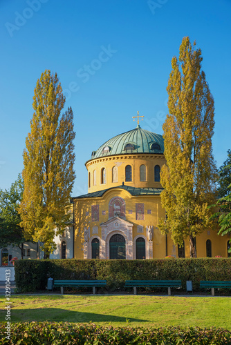 crematory munich Westfriedhof, view from the roadside photo