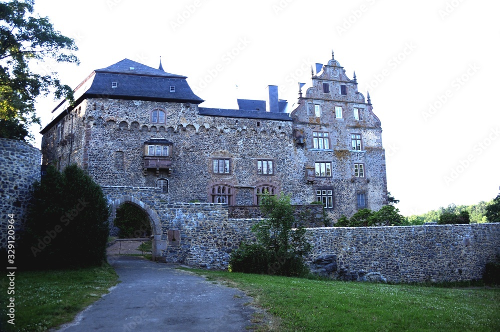 Burg Eisenbach bei Lauterbach  in Hessen