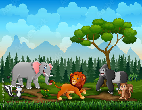 Different kind of animals in the park illustration