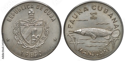 Cuba Cuban coin 1 one peso 1981, subject Protection of Wildlife, shield with designs flanked by sprigs, Manjuari fish, date above, photo