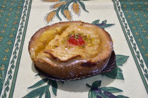 crostatatina di mele e ciliegia