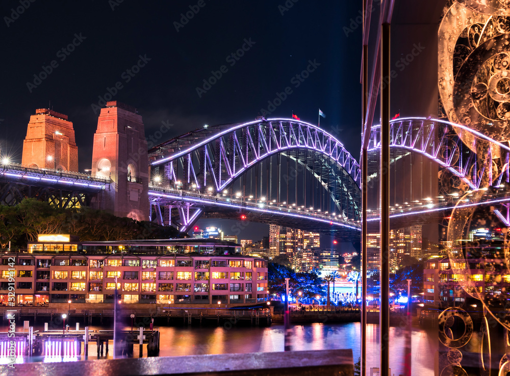 Obraz premium Sydney Harbour Bridge at night, Vivid Sydney, Australia