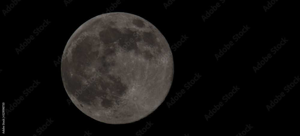 Obraz premium Super moon over Berlin and Brandenburg of March 9, 2020, Germany