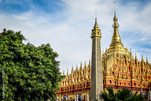 Fototapeta Naklejka Na Ścianę i Meble -  Monywa, Myanmar