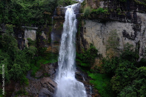 the largest waterfall in Sri Lanka