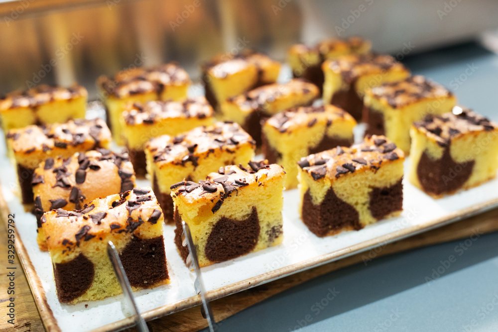 marble cake marble cake