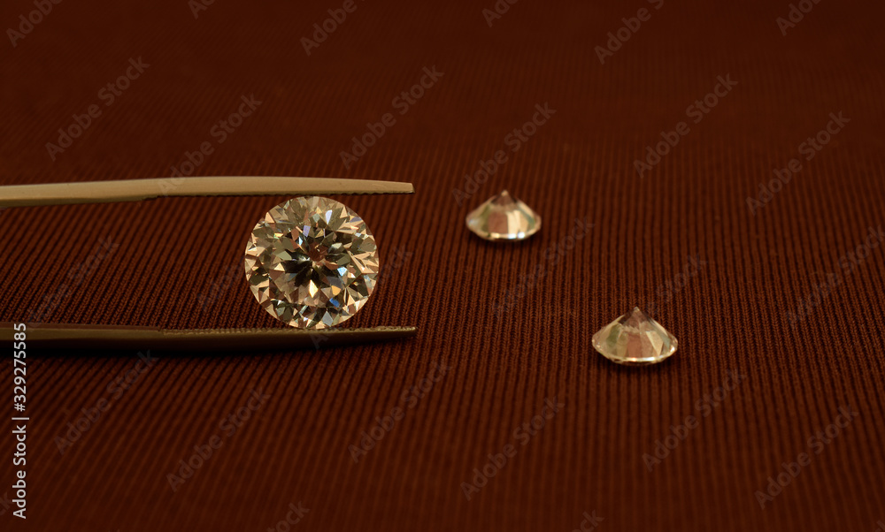 Selected diamonds In the tong