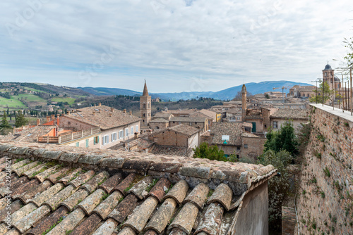 Urbino di giorno