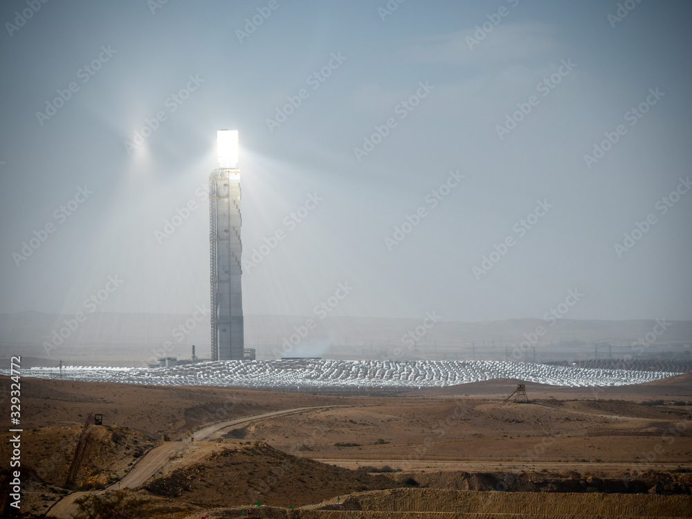 Fototapeta premium solar thermal power plant in the middle in of the desert