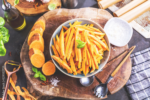Healthy Homemade Sweet Potato Fries