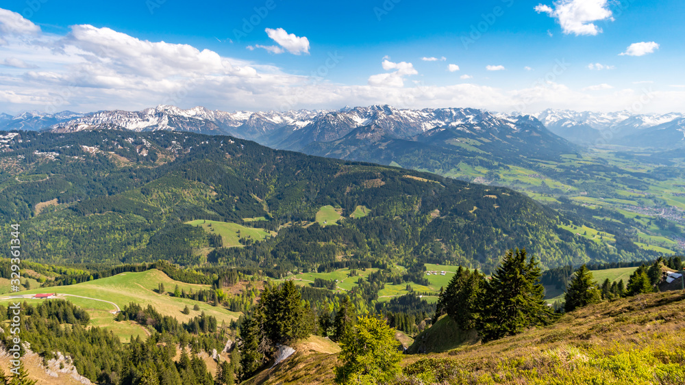 Fantastic hike on the Grunten in the Allgau