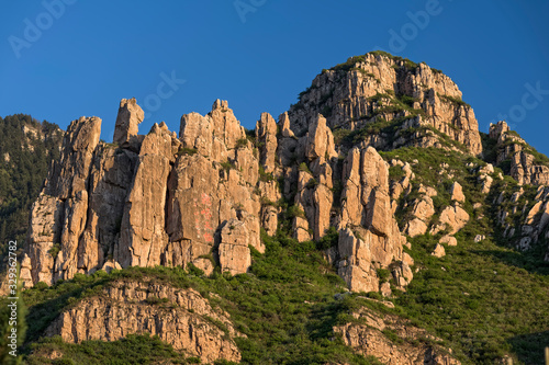 Cliff of Beiyue Hengshan china photo