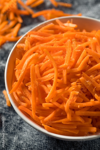 Raw Organic Orange Carrot Shreds