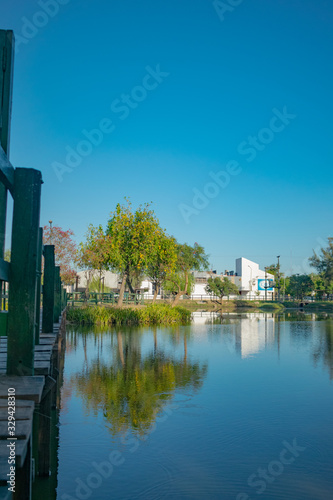 Pequeño Puente en Islita de la terminal de Ómnibus de la ciudad de Saens Peña - Chaco -Argentina photo