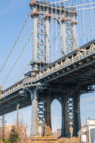 Manhattan bridge in new york