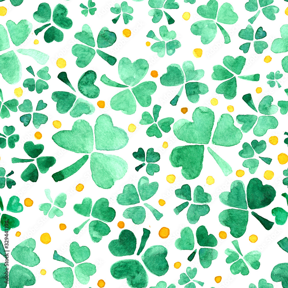 Obraz premium Seamless Hand Drawn Watercolor Pattern with Green Shamrock