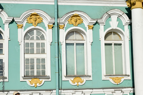 window in the wall, classical architecture