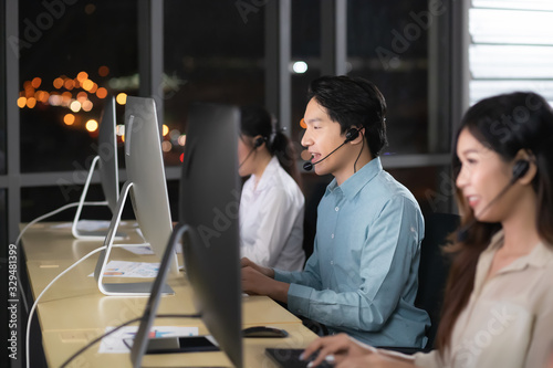 The male and female staff in the call center department are looking after and providing services to answer any questions and concerns as well as to help customers with after-sales problems.