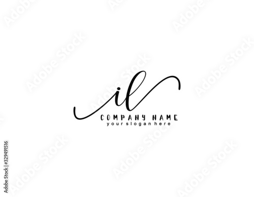 Letter IL handwrititing logo with a beautiful template