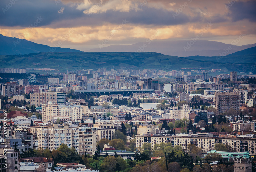 Obraz premium Aerial view on Tbilisi, Georgia