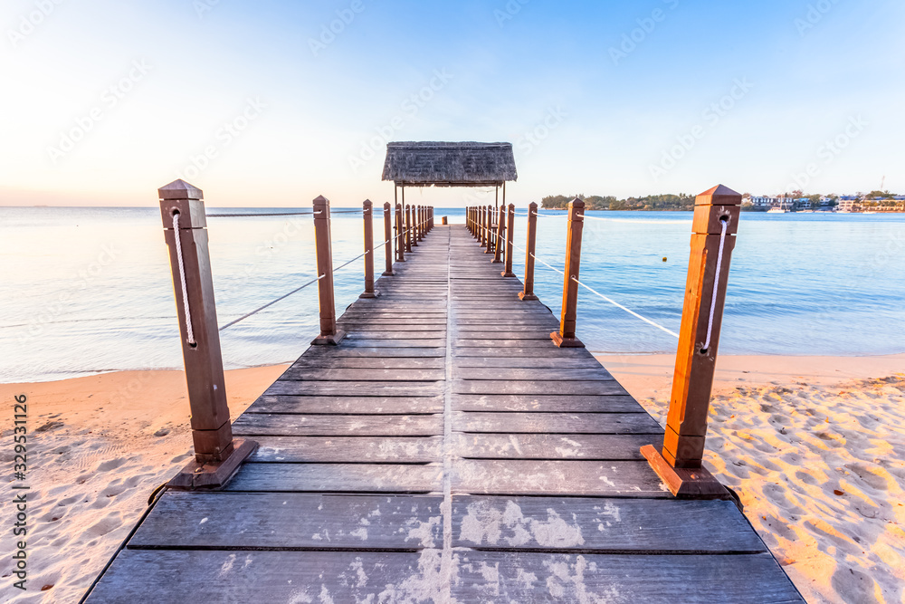 Fototapeta premium pier on the beach of Mauritius 