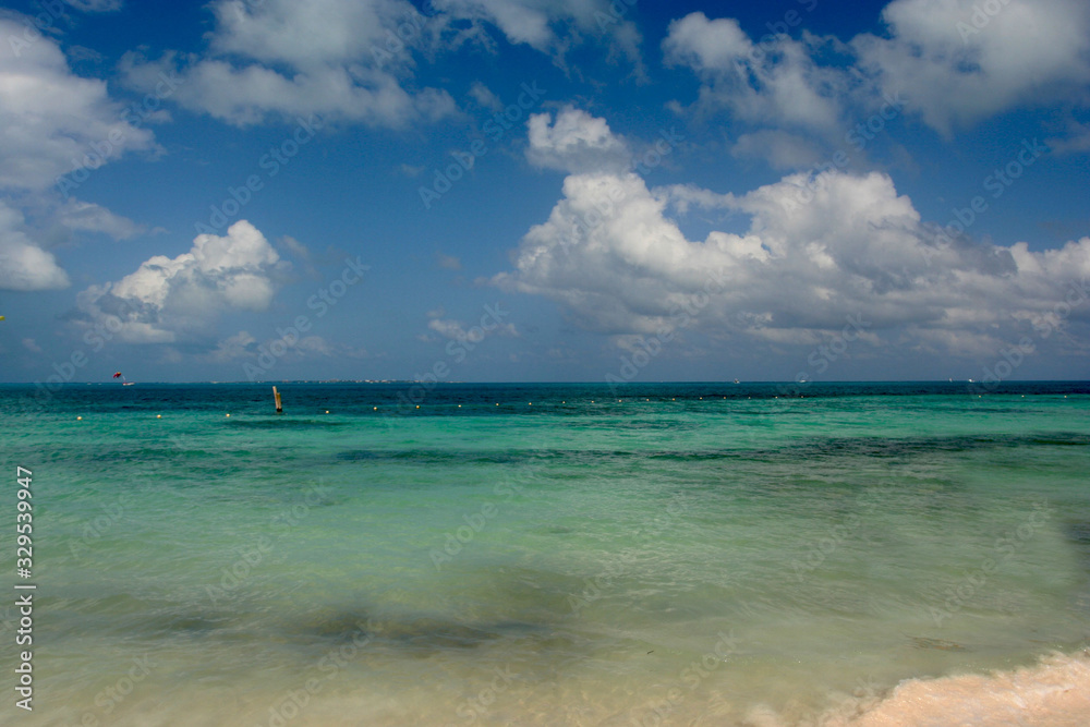 Fototapeta premium beach and sea