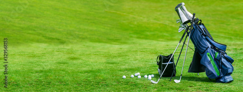 Banner Bag of golf clubs on the golf course